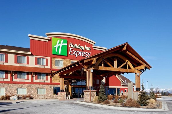 Holiday Inn Express Suites Kalispell — Property