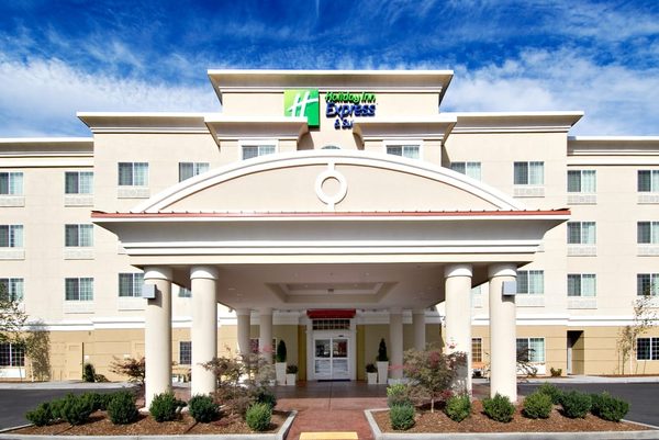 Holiday Inn Express Suites Klamath Falls Central By IHG — Property