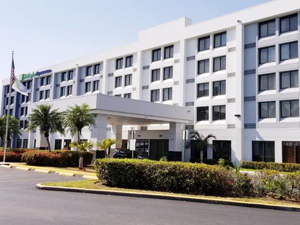 Holiday Inn Express Suites Miami Hialeah By IHG — Property