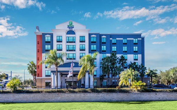 Holiday Inn Express Suites Orlando at SeaWorld by IHG Orlando Florida — Property