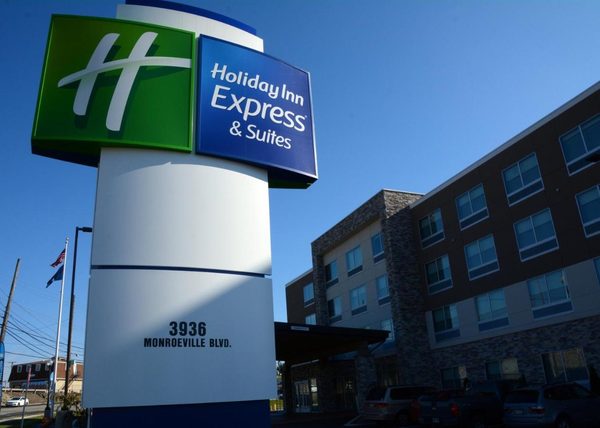 Holiday Inn Express Suites Pittsburgh Monroeville By IHG — Property