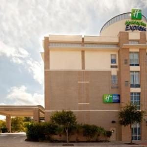 Holiday Inn Express Suites San Antonio Frost Bank Ctr By IHG — Property