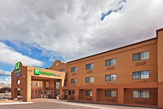 Holiday Inn Express Suites Santa Fe By IHG — Property