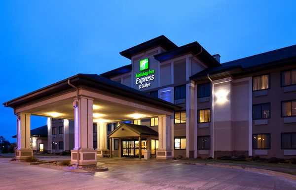 Holiday Inn Express Suites Worthington by IHG Worthington Minnesota — Property