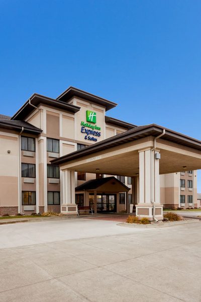 Holiday Inn Express Suites Worthington by IHG Worthington Minnesota — Property