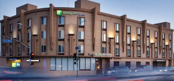 Holiday Inn Express West Los Angeles Santa Monica By IHG Los Angeles California — Property