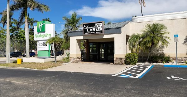 Holiday Inn Fort Myers Downtown Area By IHG Fort Myers Florida — Property