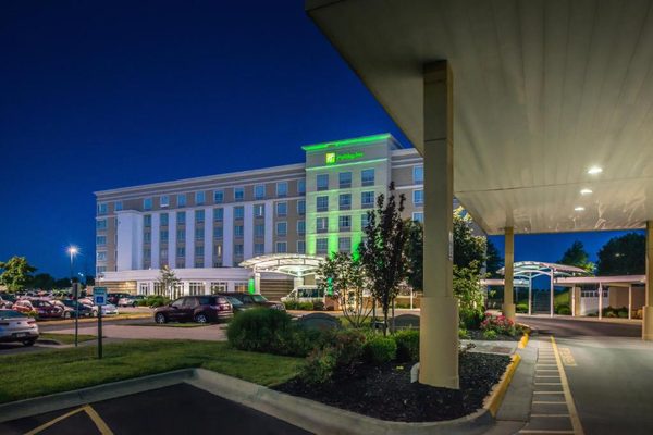 Holiday Inn Kansas City Airport By IHG — Property