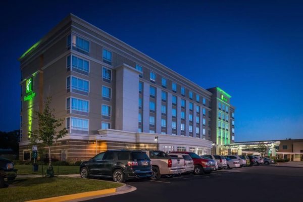 Holiday Inn Kansas City Airport By IHG — Property