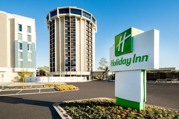 Holiday Inn Long Beach Airport By IHG — Property