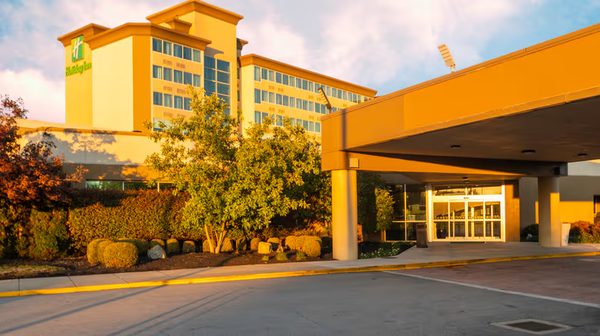 Holiday Inn Louisville East Hurstbourne by IHG — Property