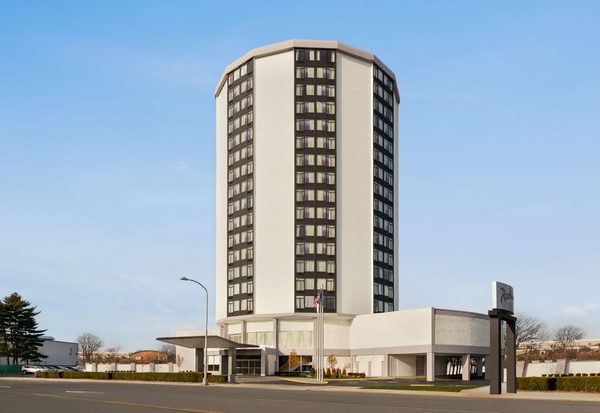 Holiday Inn Philadelphia Arpt stadium Area By IHG — Property