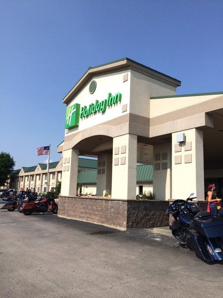 Holiday Inn Spearfish Convention Center — Property