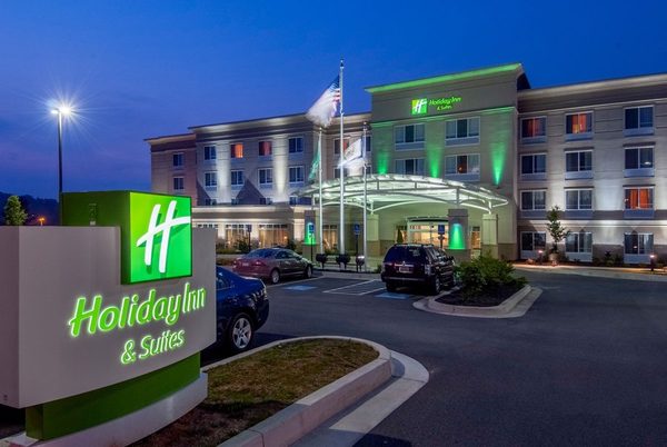 Holiday Inn Suites Beckley By IHG — Property