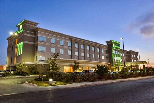 Holiday Inn Suites San Antonio Northwest By IHG San Antonio Texas — Property