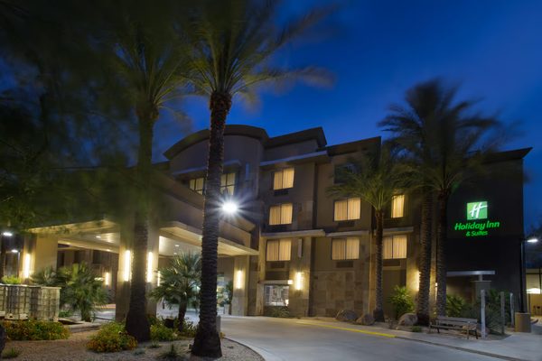 Holiday Inn Suites Scottsdale North Airpark By IHG Scottsdale Arizona — Property