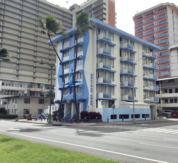 Holiday Surf Hotel — Property