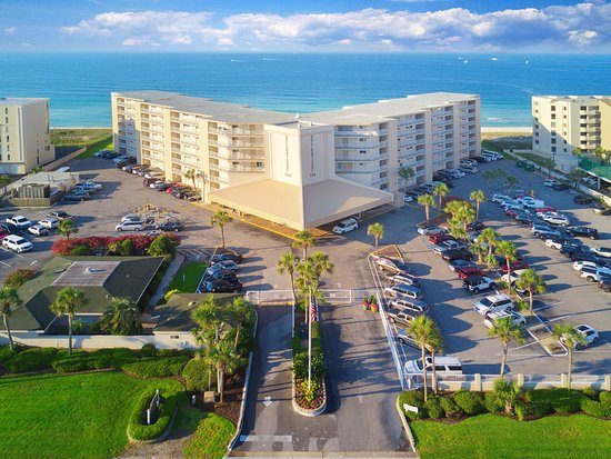 Holiday Surf Racquet Club — Property