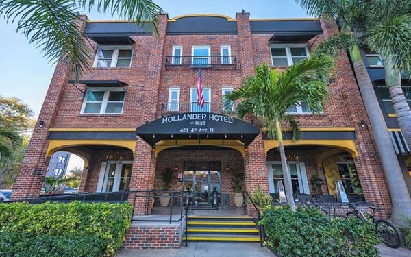 Hollander Hotel — Property