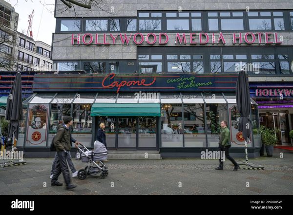 Hollywood Media Hotel — Property