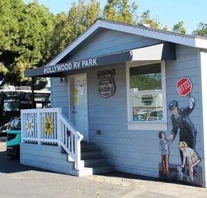Hollywood RV Park Los Angeles California — Property