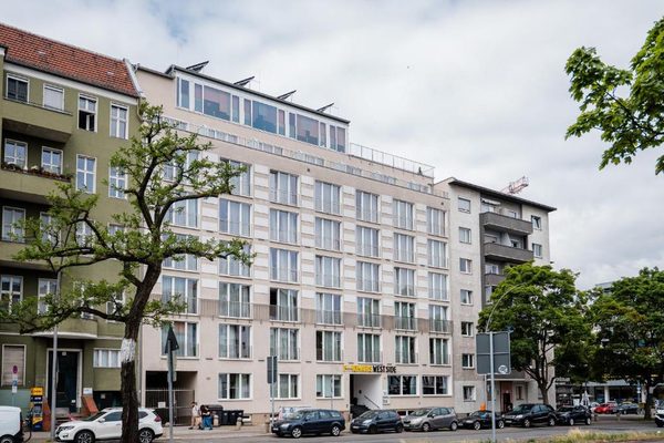 Homaris West Side — Property