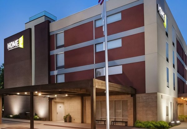 Home2 Suites by Hilton Charlotte I 77 Tyvola Rd — Property