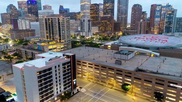 Home2 Suites by Hilton Houston Downtown Convention Center — Property