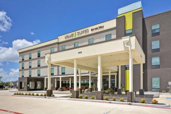Home2 Suites by Hilton Houston Medical Center — Property