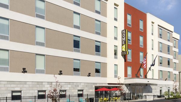 Home2 Suites by Hilton Louisville Airport Expo Center — Property