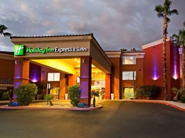 Home2 Suites by Hilton Scottsdale Old Town — Property