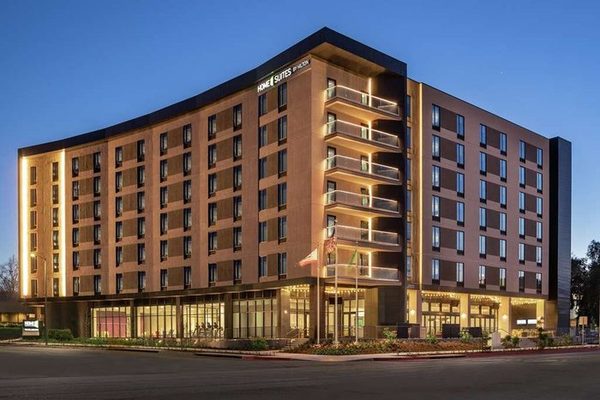 Home2 Suites by Hilton Woodland Hills Los Angeles Los Angeles California — Property