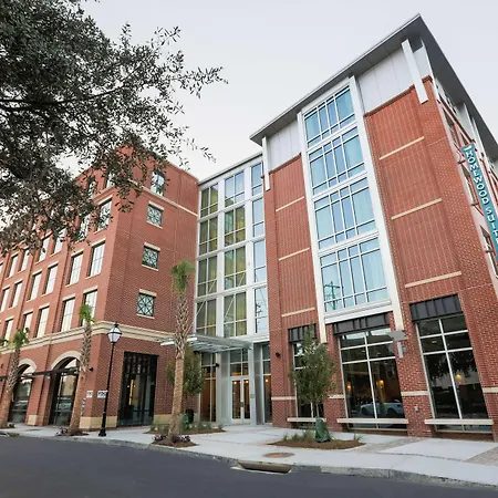 Homewood Suites by Hilton Charleston Historic District — Property