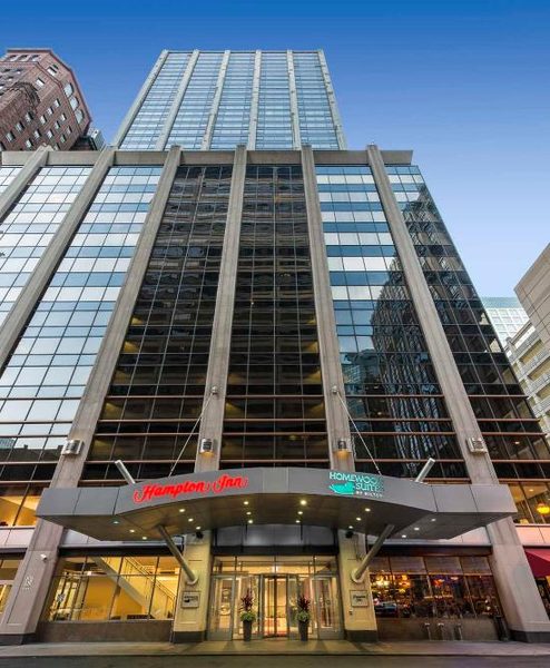 Homewood Suites By Hilton Chicago Downtown Magnificent Mile Chicago Illinois — Property