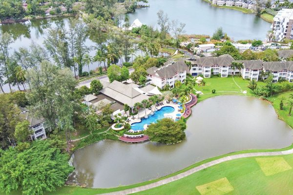 Homm Suites Laguna — Property