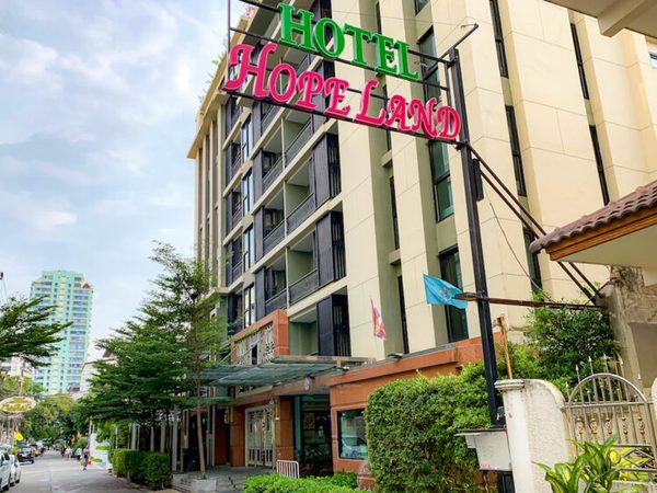 Hope Land Hotel Sukhumvit 8 — Property