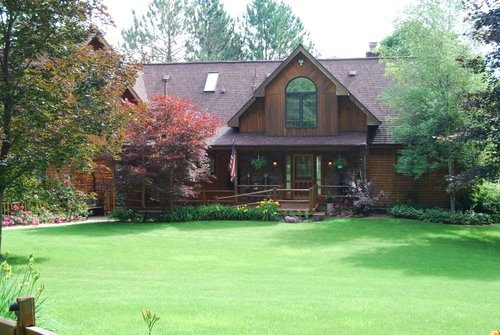 Horton Creek Inn Bed Breakfast Charlevoix Charlevoix County Michigan — Property