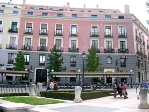 Hostal Central Palace Madrid — Property