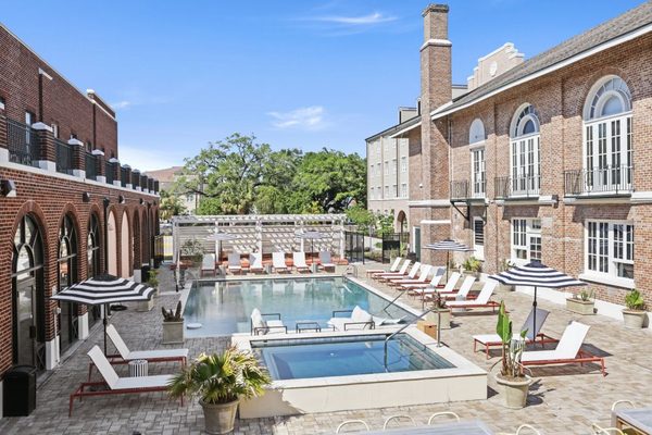Hosteeva Canal Luxury Condos — Property