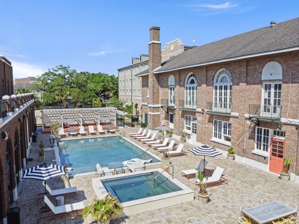 Hosteeva Canal Luxury Condos — Property