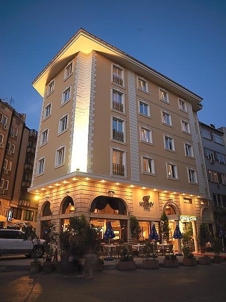 Hot Budget Istanbul — Property
