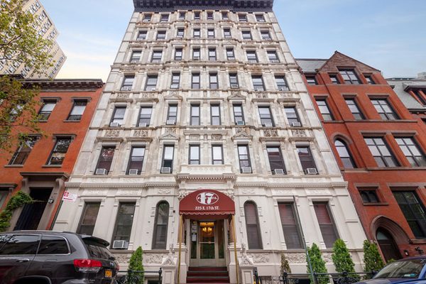 Hotel 17 New York City New York — Property