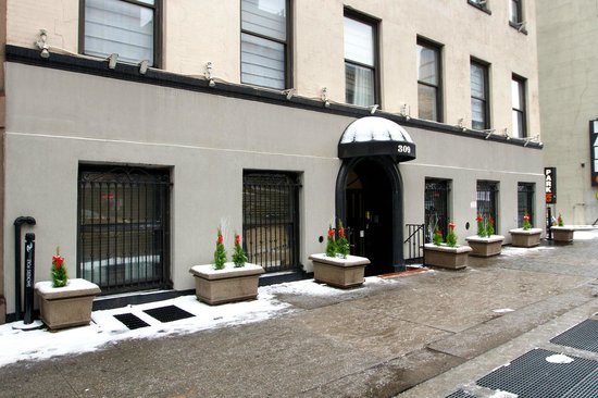 Hotel 309 — Property