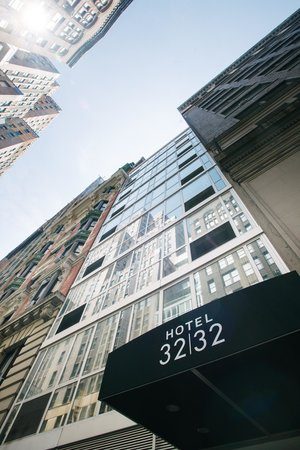 Hotel 32 32 New York New York City New York — Property