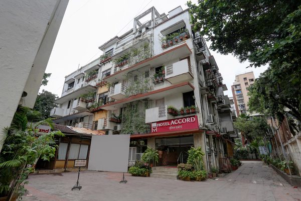 Hotel Accord — Property