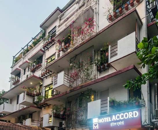 Hotel Accord — Property