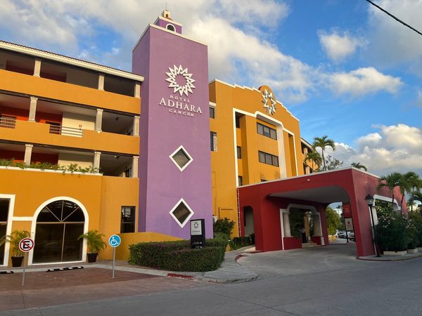 Hotel Adhara Cancun — Property