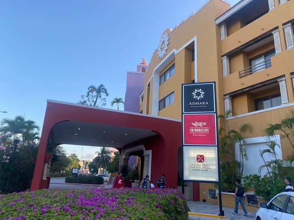 Hotel Adhara Cancun — Property