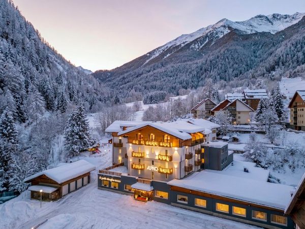 Hotel Alpino Wellness SPA — Property
