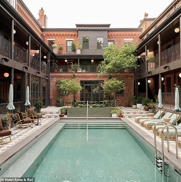 Hotel Anna Bel — Property